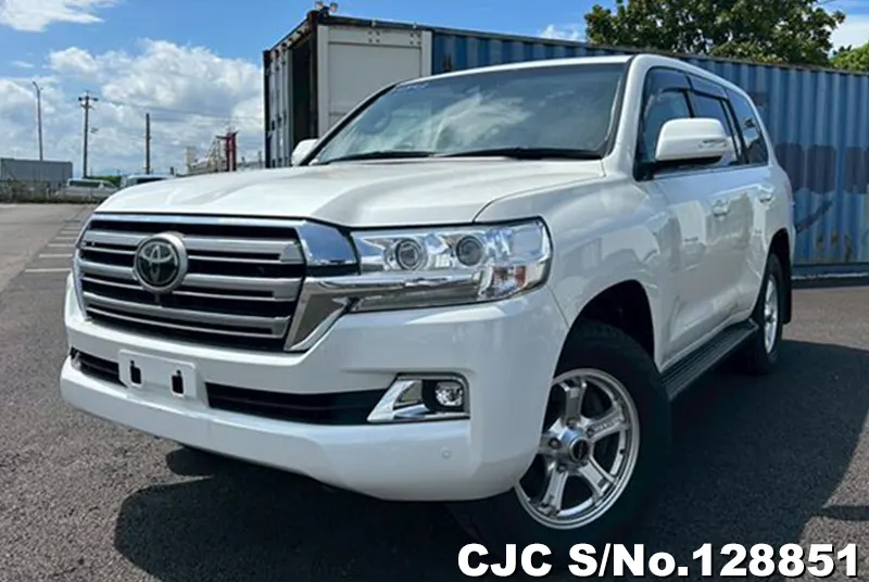 2017 Toyota / Land Cruiser Stock No. 128851