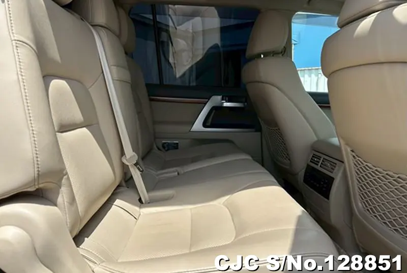 2017 Toyota / Land Cruiser Stock No. 128851