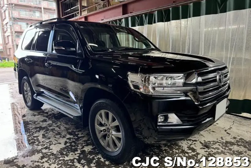 2018 Toyota / Land Cruiser Stock No. 128853