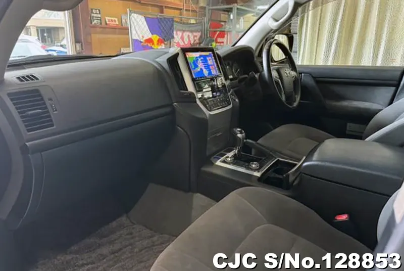 2018 Toyota / Land Cruiser Stock No. 128853