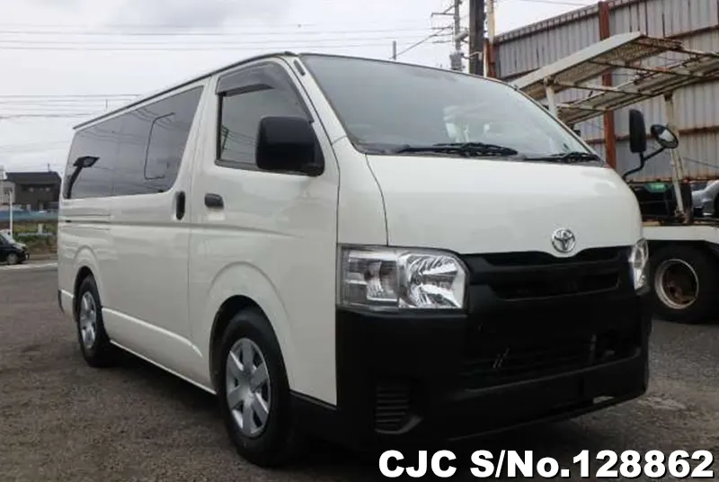 2019 Toyota / Regius Stock No. 128862