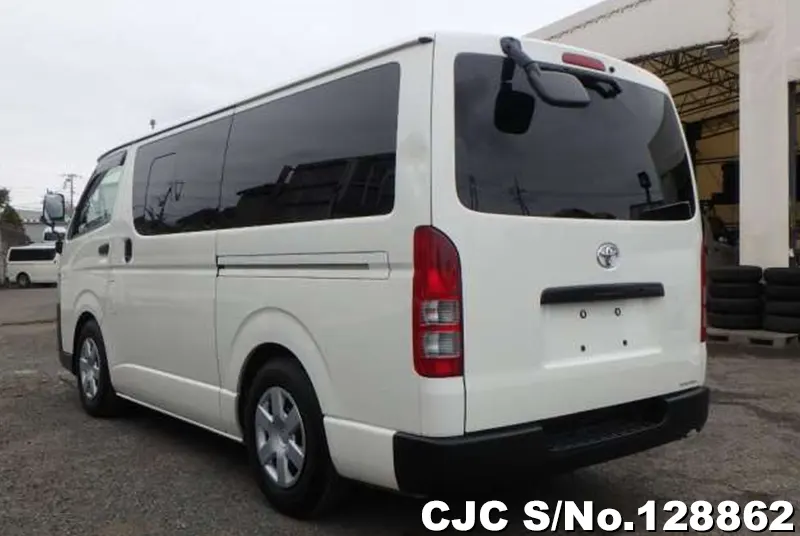 2019 Toyota / Regius Stock No. 128862