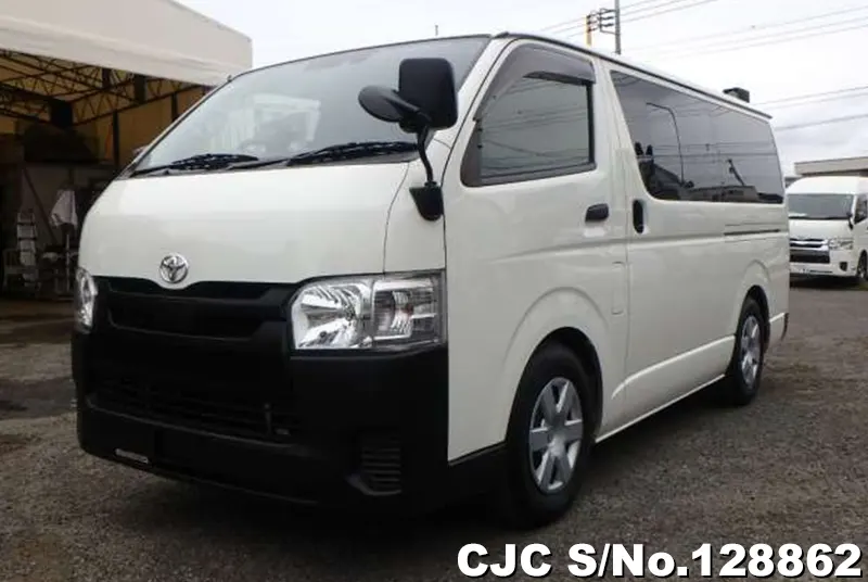 2019 Toyota / Regius Stock No. 128862