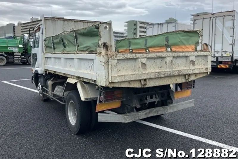 2004 Nissan / Condor Stock No. 128882