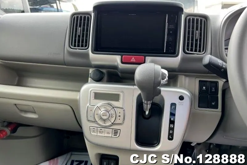 2024 Suzuki / Every Wagon Stock No. 128888