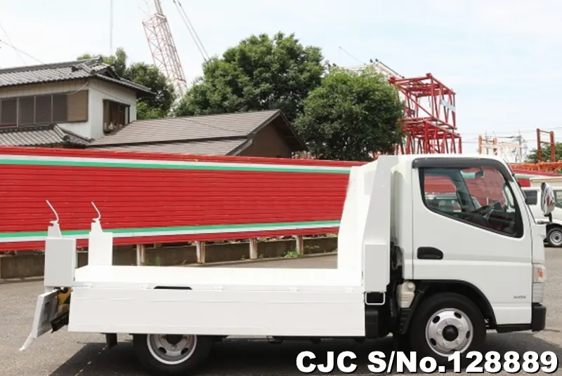 2020 Mitsubishi / Canter Stock No. 128889