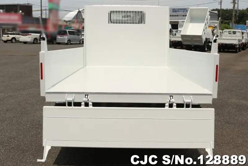 2020 Mitsubishi / Canter Stock No. 128889