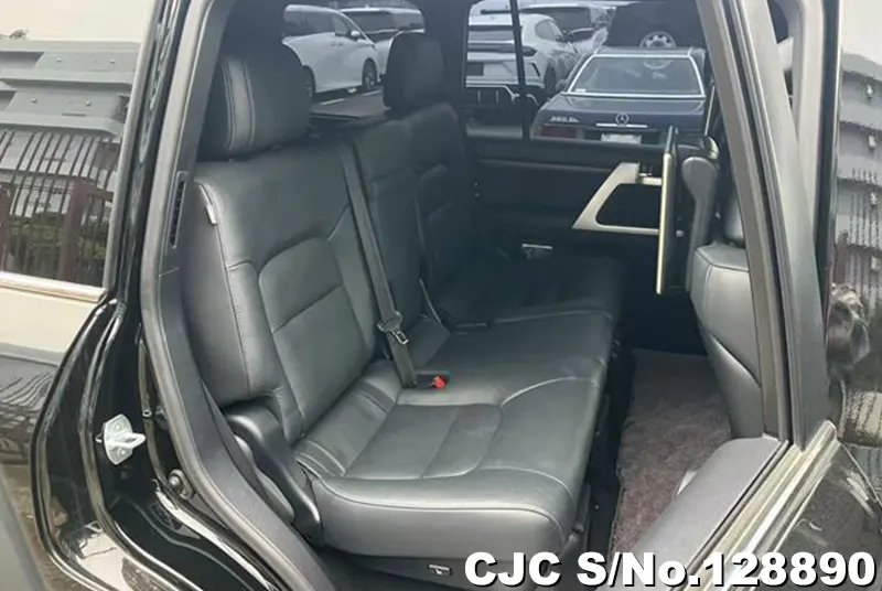 2019 Toyota / Land Cruiser Stock No. 128890