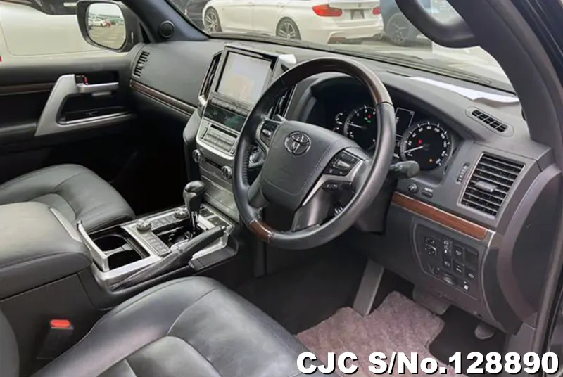2019 Toyota / Land Cruiser Stock No. 128890