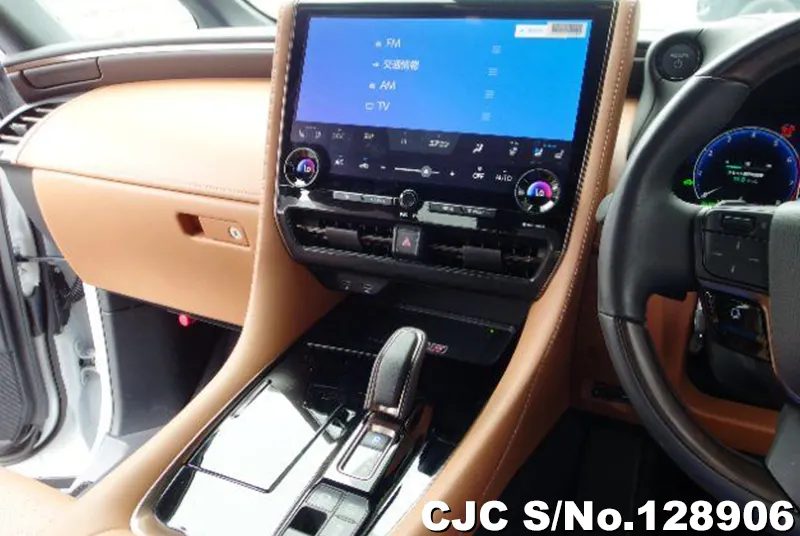 2025 Toyota / Vellfire Stock No. 128906