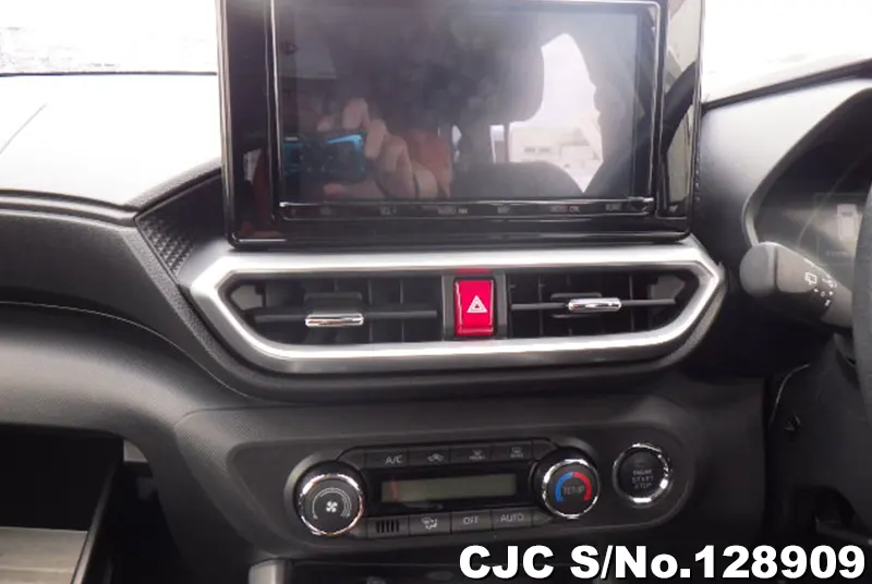 2020 Toyota / Raize Stock No. 128909