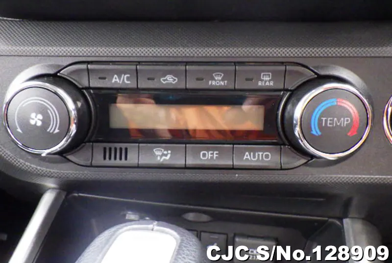 2020 Toyota / Raize Stock No. 128909