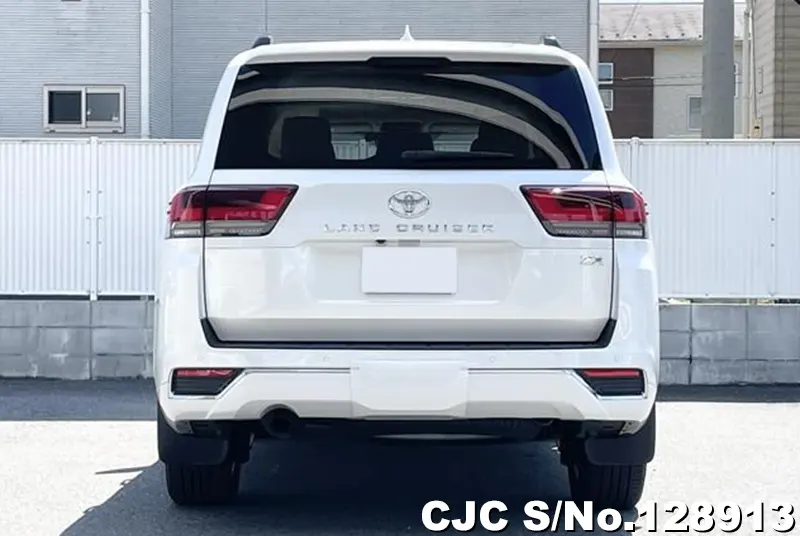 2022 Toyota / Land Cruiser Stock No. 128913