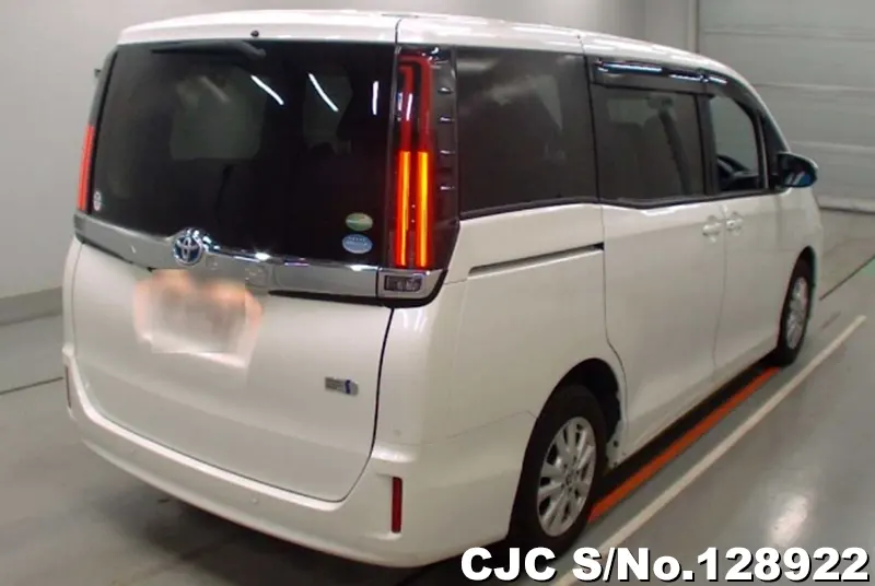2020 Toyota / Noah Stock No. 128922