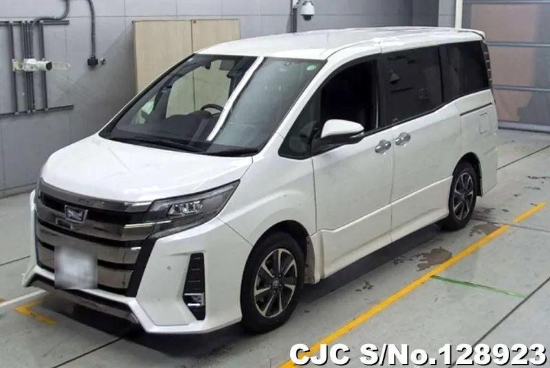 2019 Toyota / Noah Stock No. 128923