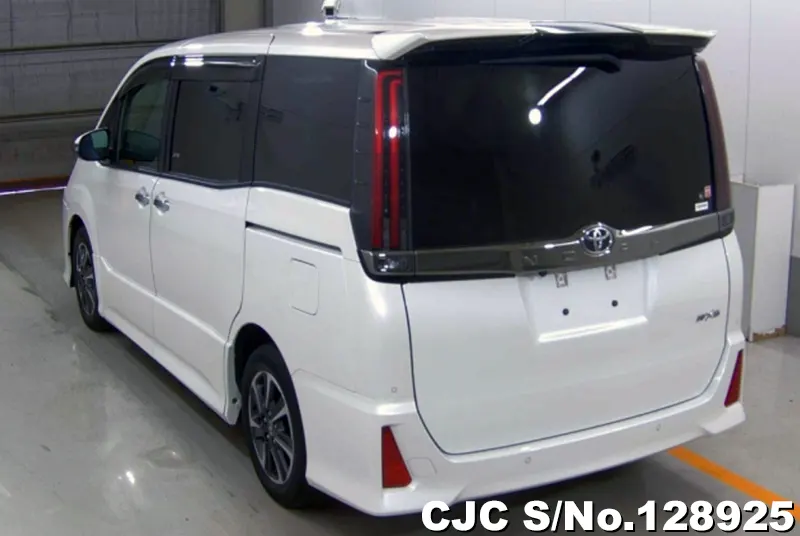 2020 Toyota / Noah Stock No. 128925