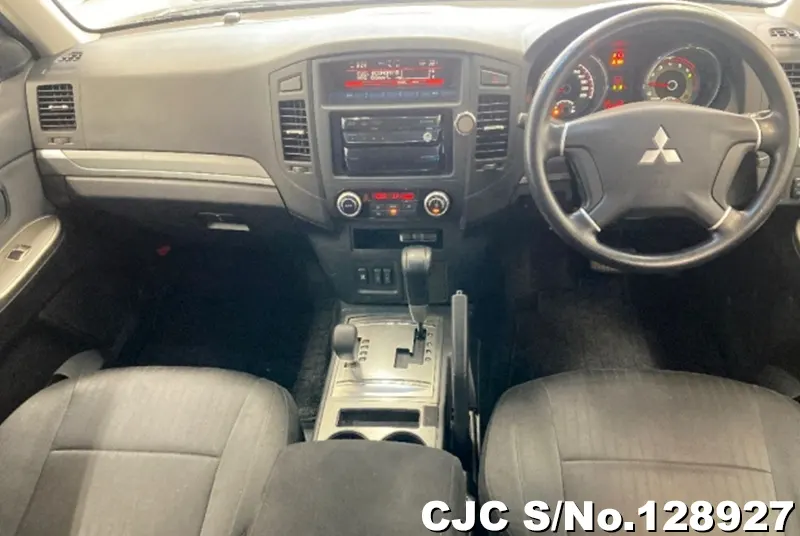 2012 Mitsubishi / Pajero Stock No. 128927