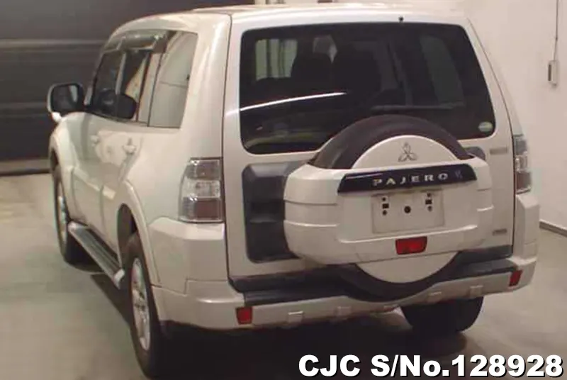 2012 Mitsubishi / Pajero Stock No. 128928