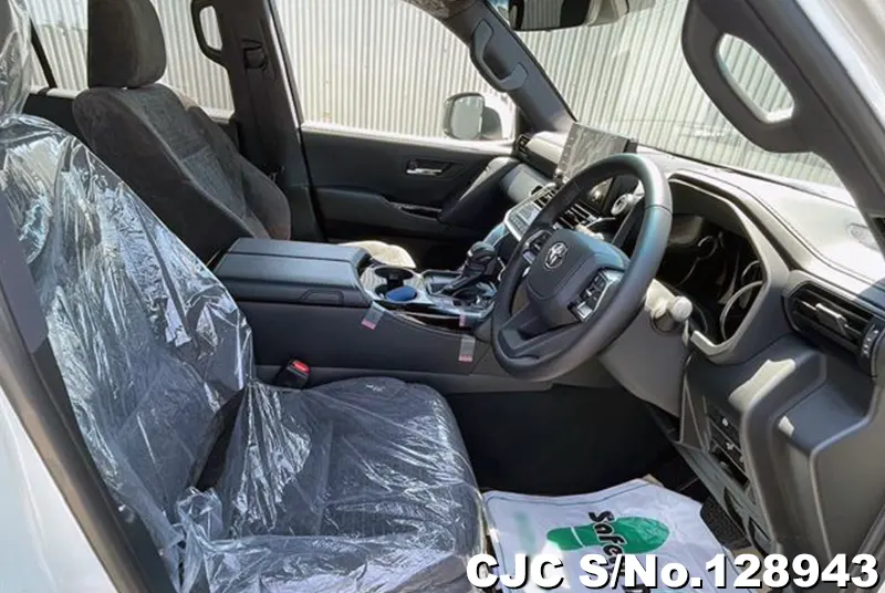 2024 Toyota / Land Cruiser Stock No. 128943