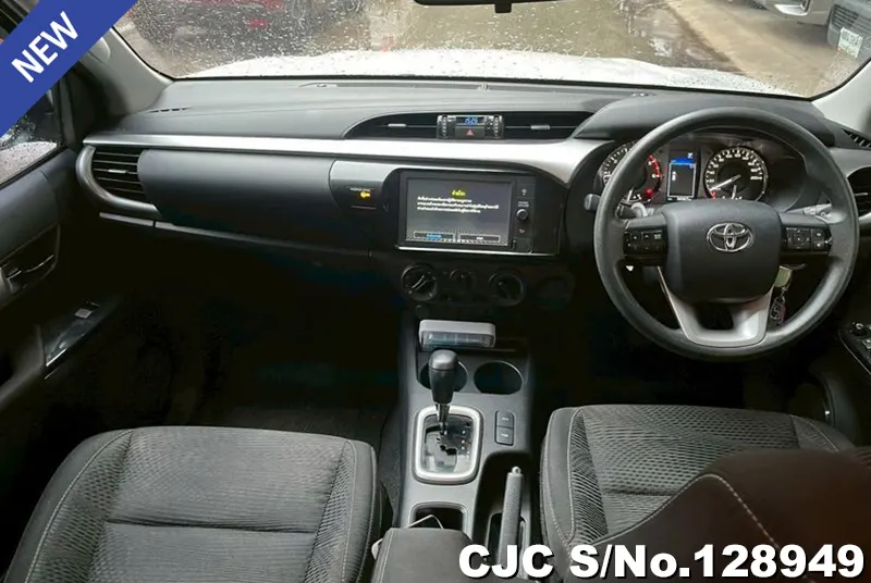 2022 Toyota / Hilux / Revo Stock No. 128949