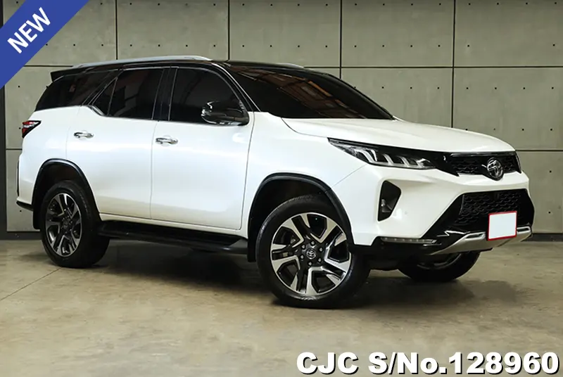 Toyota / Fortuner 2022