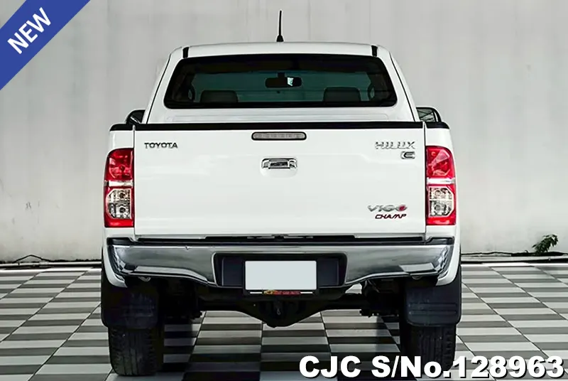 2013 Toyota / Hilux / Vigo Stock No. 128963