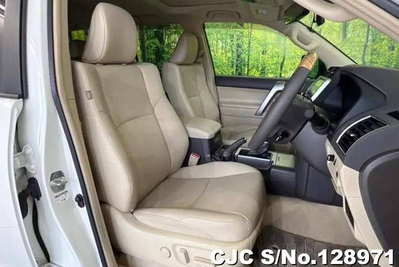2023 Toyota / Land Cruiser Prado Stock No. 128971
