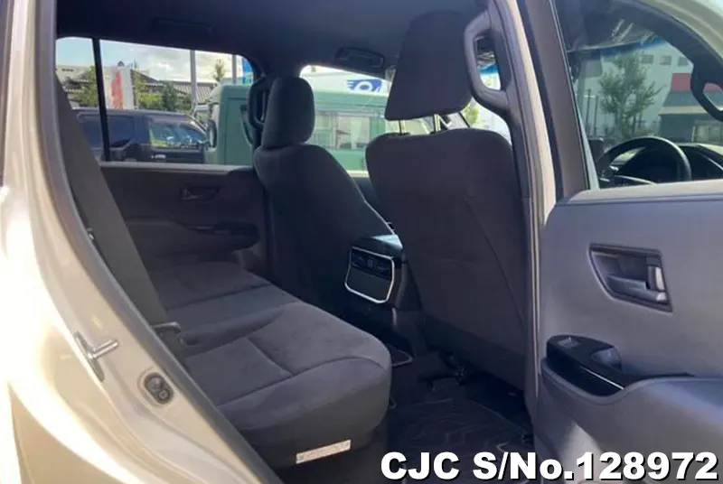 2023 Toyota / Land Cruiser Stock No. 128972