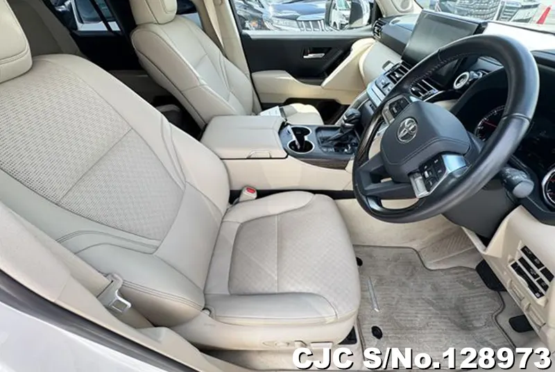 2023 Toyota / Land Cruiser Stock No. 128973