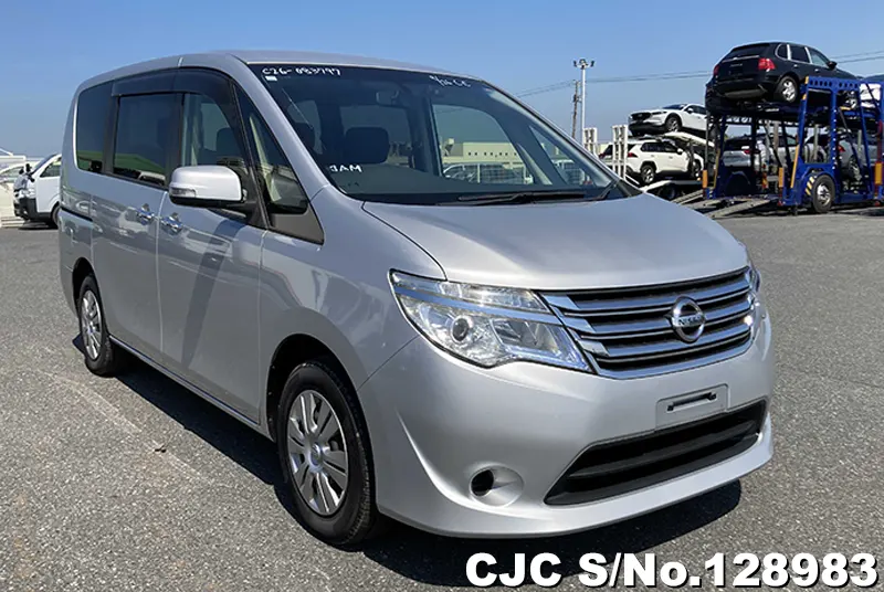 2015 Nissan / Serena Stock No. 128983