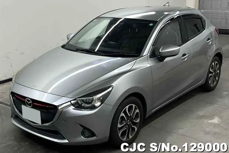 2016 Mazda / Demio Stock No. 129000
