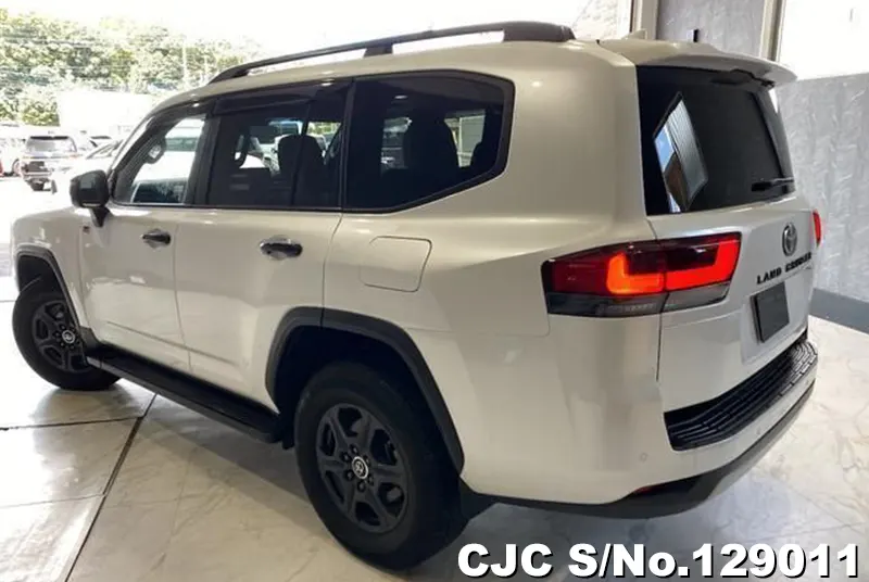 2022 Toyota / Land Cruiser Stock No. 129011