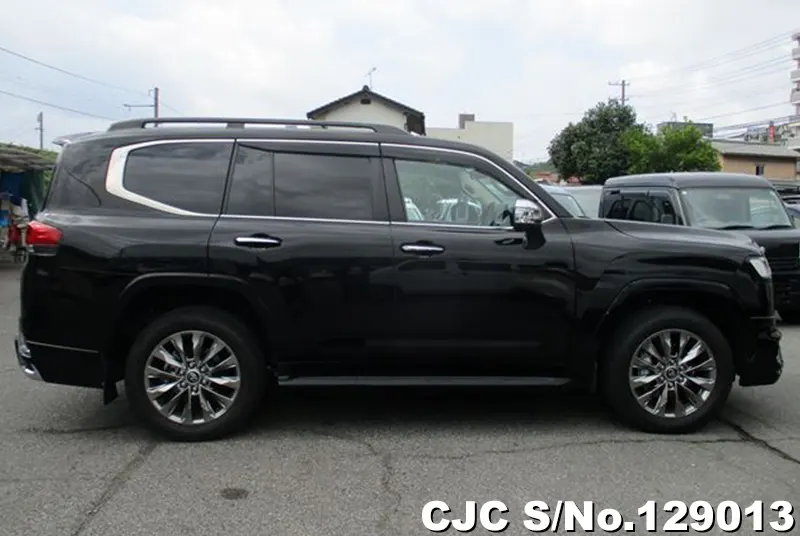 2022 Toyota / Land Cruiser Stock No. 129013