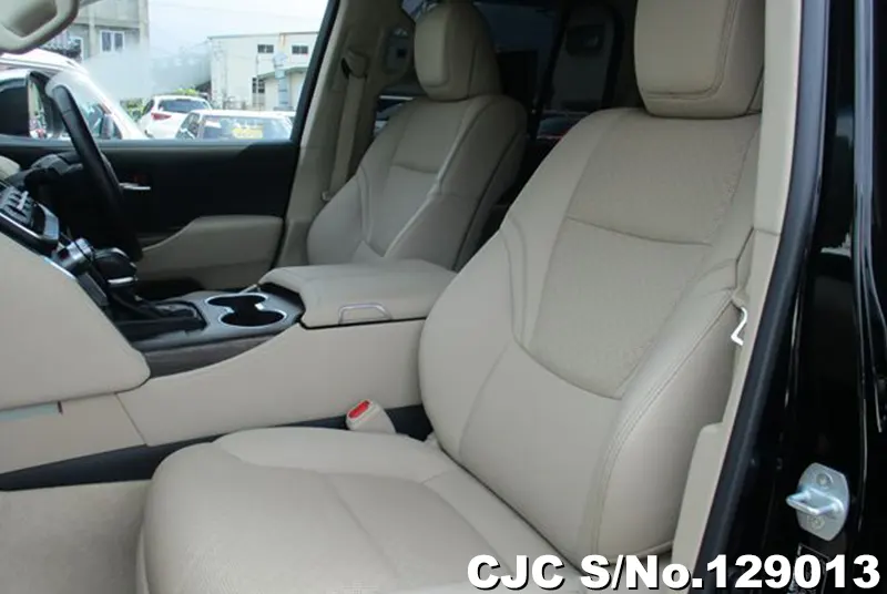 2022 Toyota / Land Cruiser Stock No. 129013