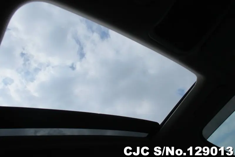 2022 Toyota / Land Cruiser Stock No. 129013