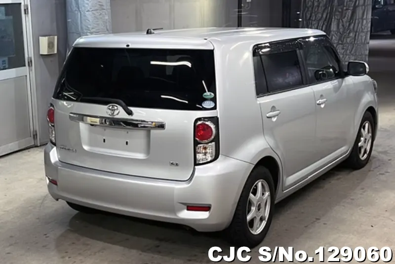 2015 Toyota / Corolla Rumion Stock No. 129060