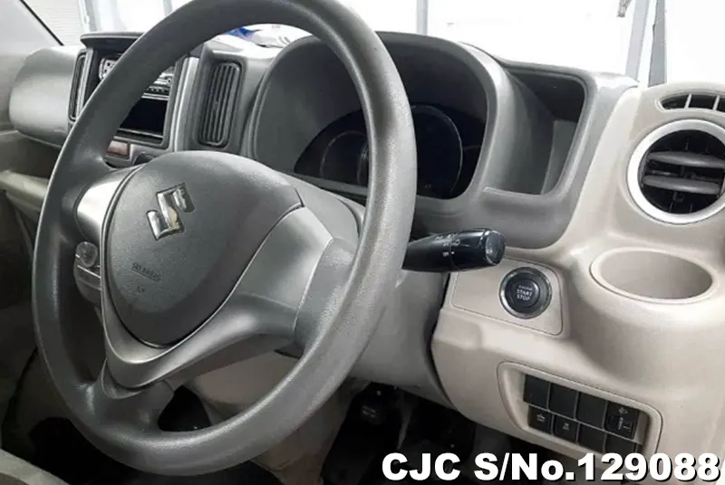 2016 Suzuki / Every Wagon Stock No. 129088