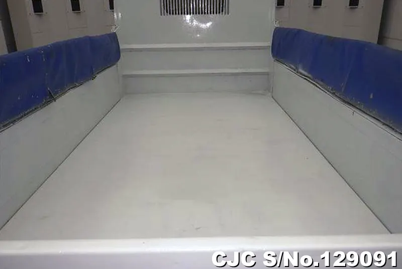 2020 Mitsubishi / Canter Stock No. 129091