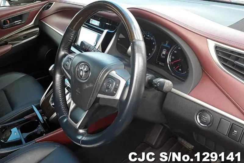 2015 Toyota / Harrier Stock No. 129141