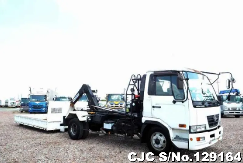 2005 Nissan / Condor Stock No. 129164
