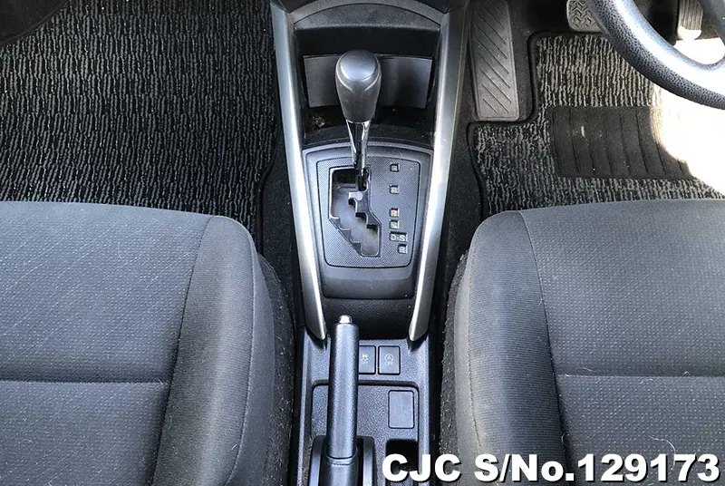 2020 Toyota / Corolla Fielder Stock No. 129173