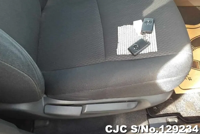 2007 Toyota / Auris Stock No. 129234