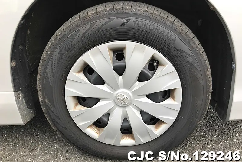 2016 Toyota / Voxy Stock No. 129246