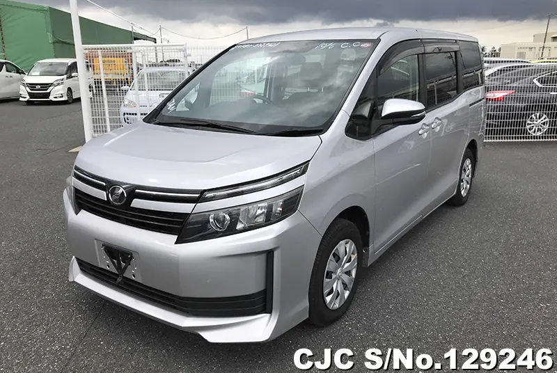 2016 Toyota / Voxy Stock No. 129246