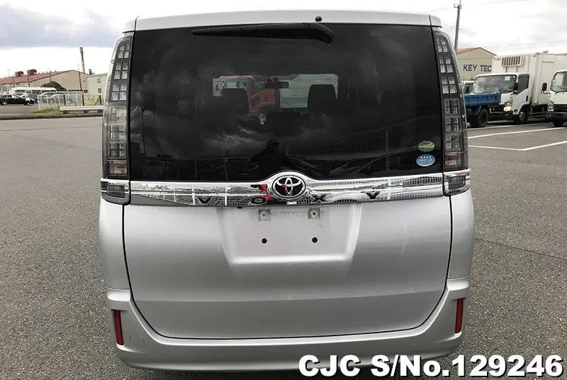 2016 Toyota / Voxy Stock No. 129246