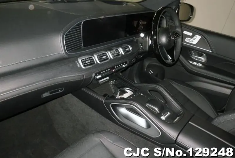 2024 Mercedes Benz / GLS Class Stock No. 129248