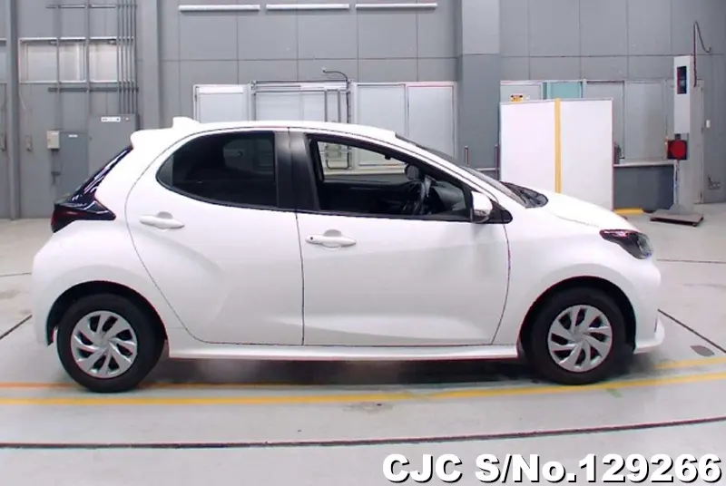 2020 Toyota / Yaris Stock No. 129266