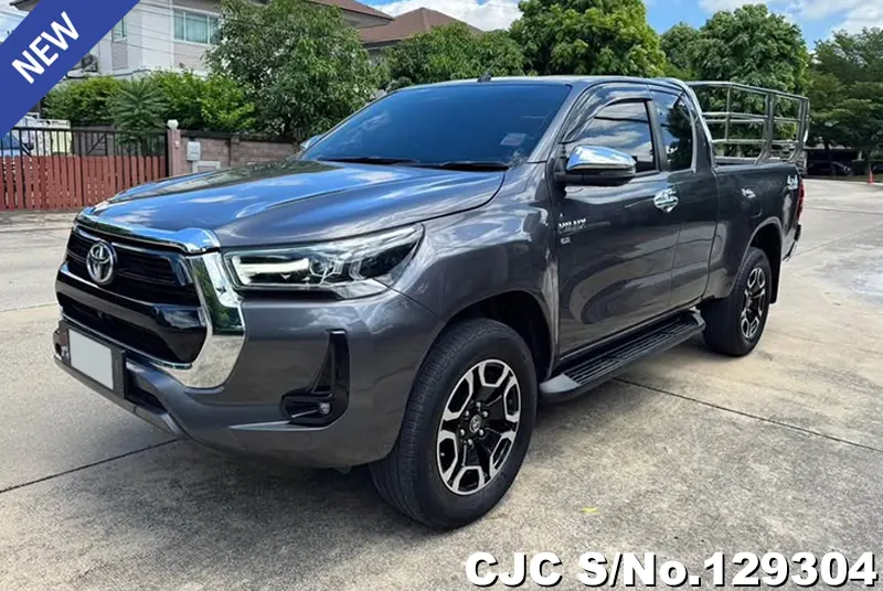 2021 Toyota / Hilux / Revo Stock No. 129304
