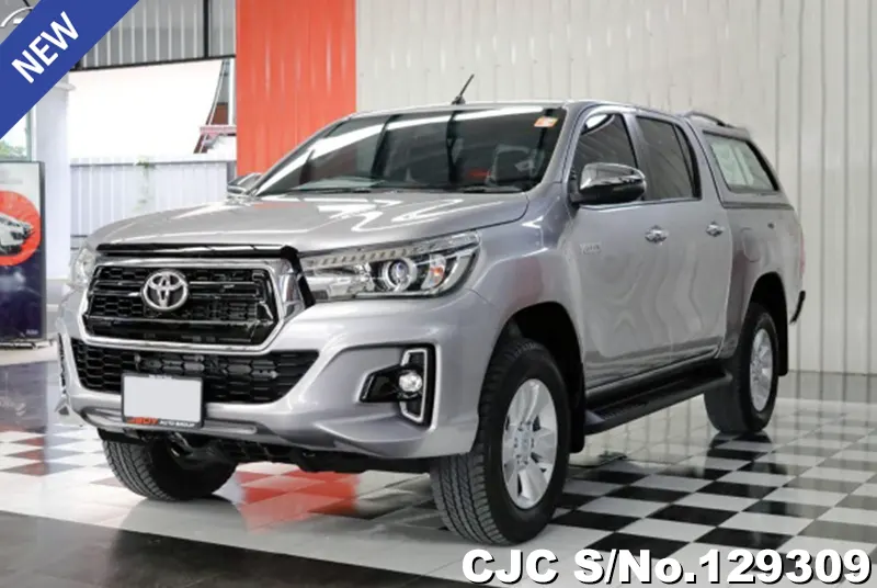2020 Toyota / Hilux / Revo Stock No. 129309