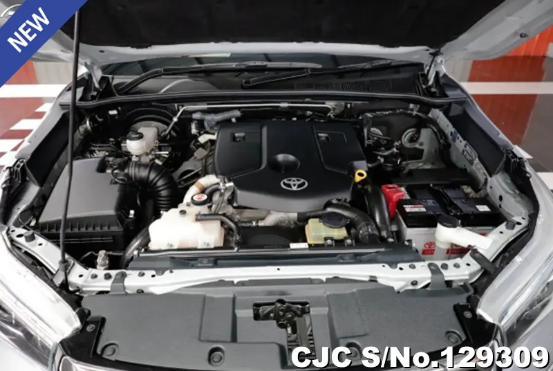 2020 Toyota / Hilux / Revo Stock No. 129309